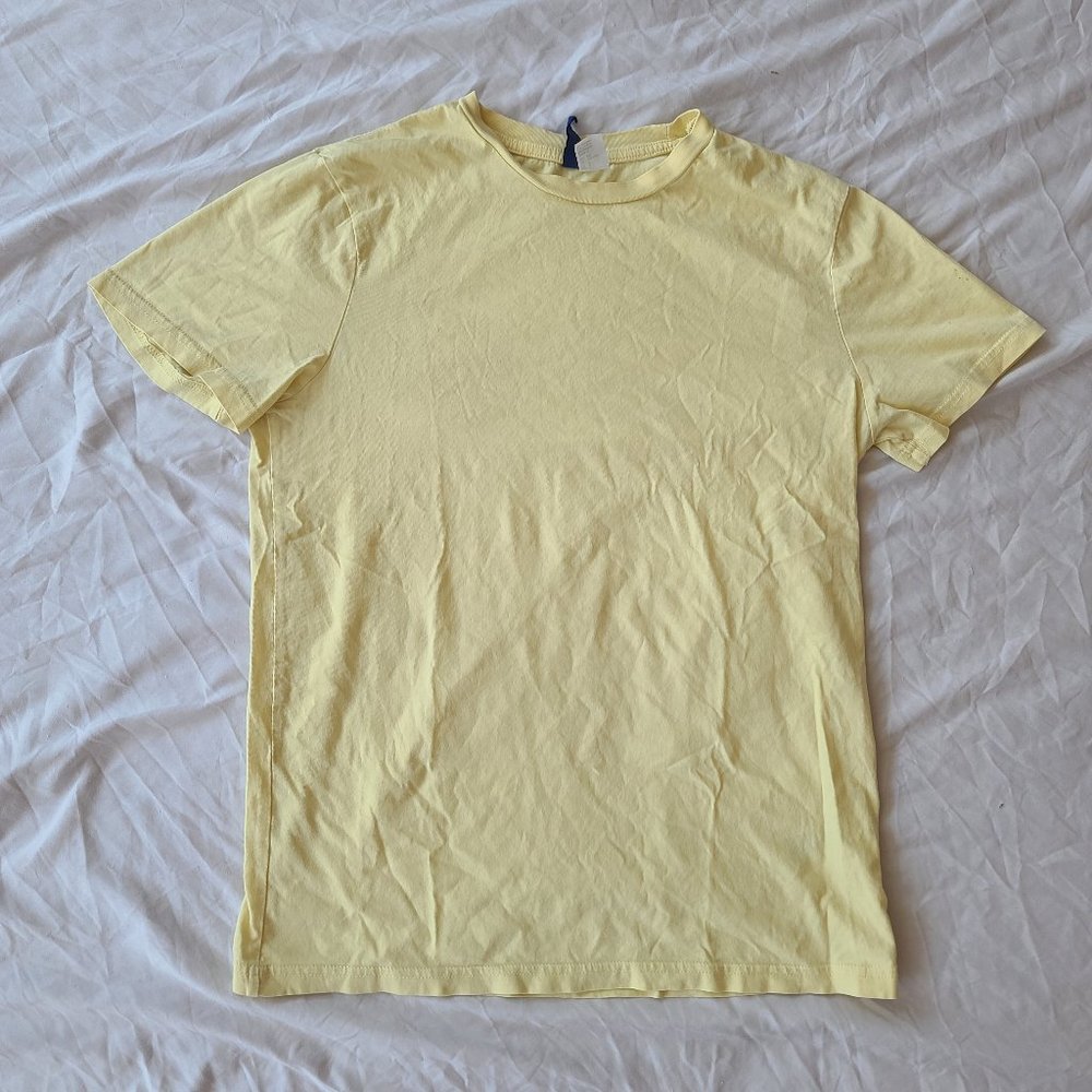 H&M Divided: Plain Light Yellow T-Shirt